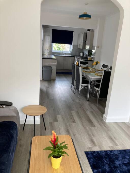Сasa de vacaciones Gresham - Close To Excel, Contractors, Relocators, Paid Parking